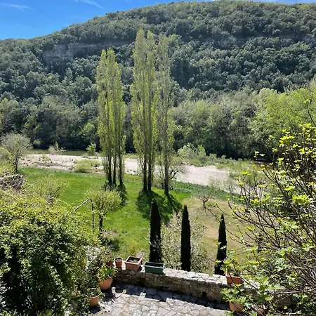 Βίλα Fabulous Large In With Terraces Overlooking The River Ceze With Private Pool Montclus (Gard)